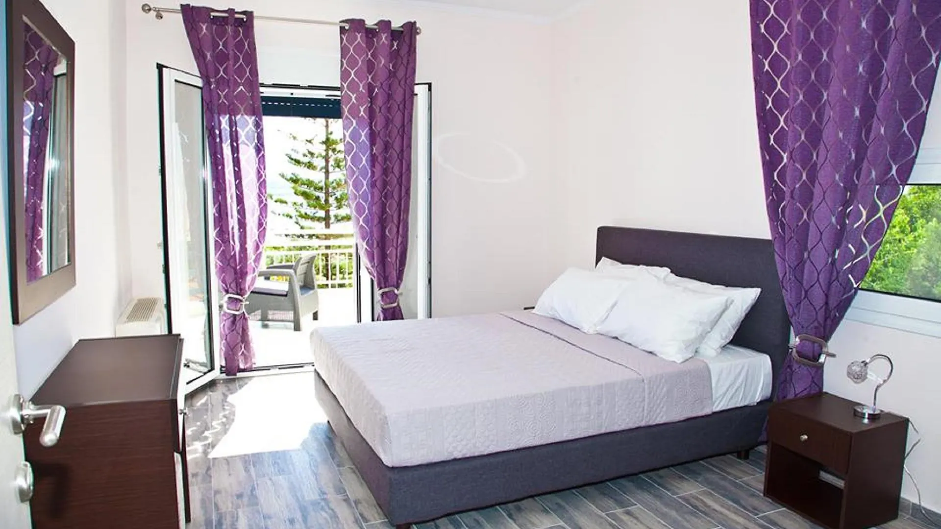Diwani Luxury Villas Lixouri