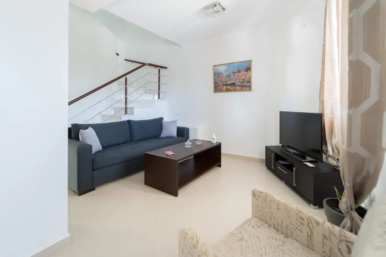 Apartment Diwani Luxury Villas Lixouri