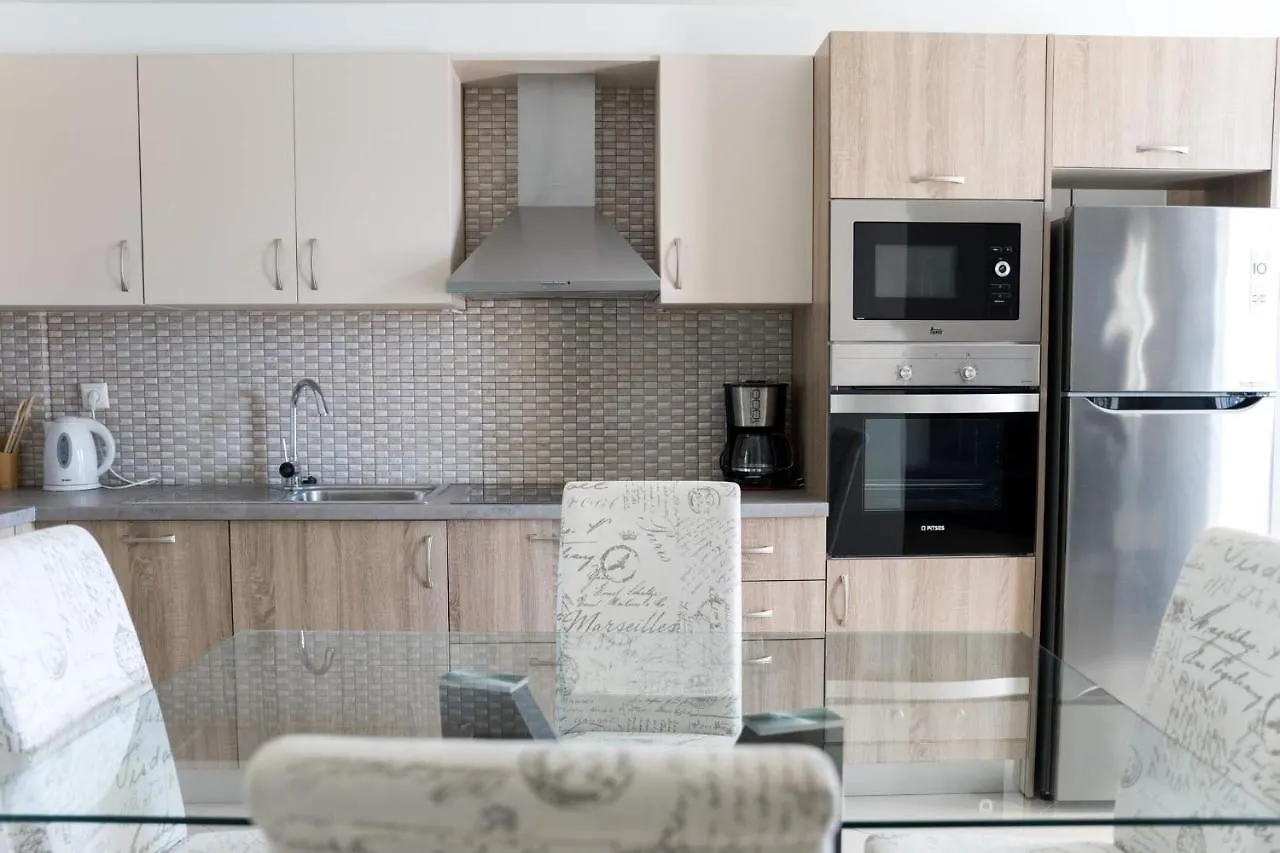 Diwani Luxury Villas Lixouri 0*,