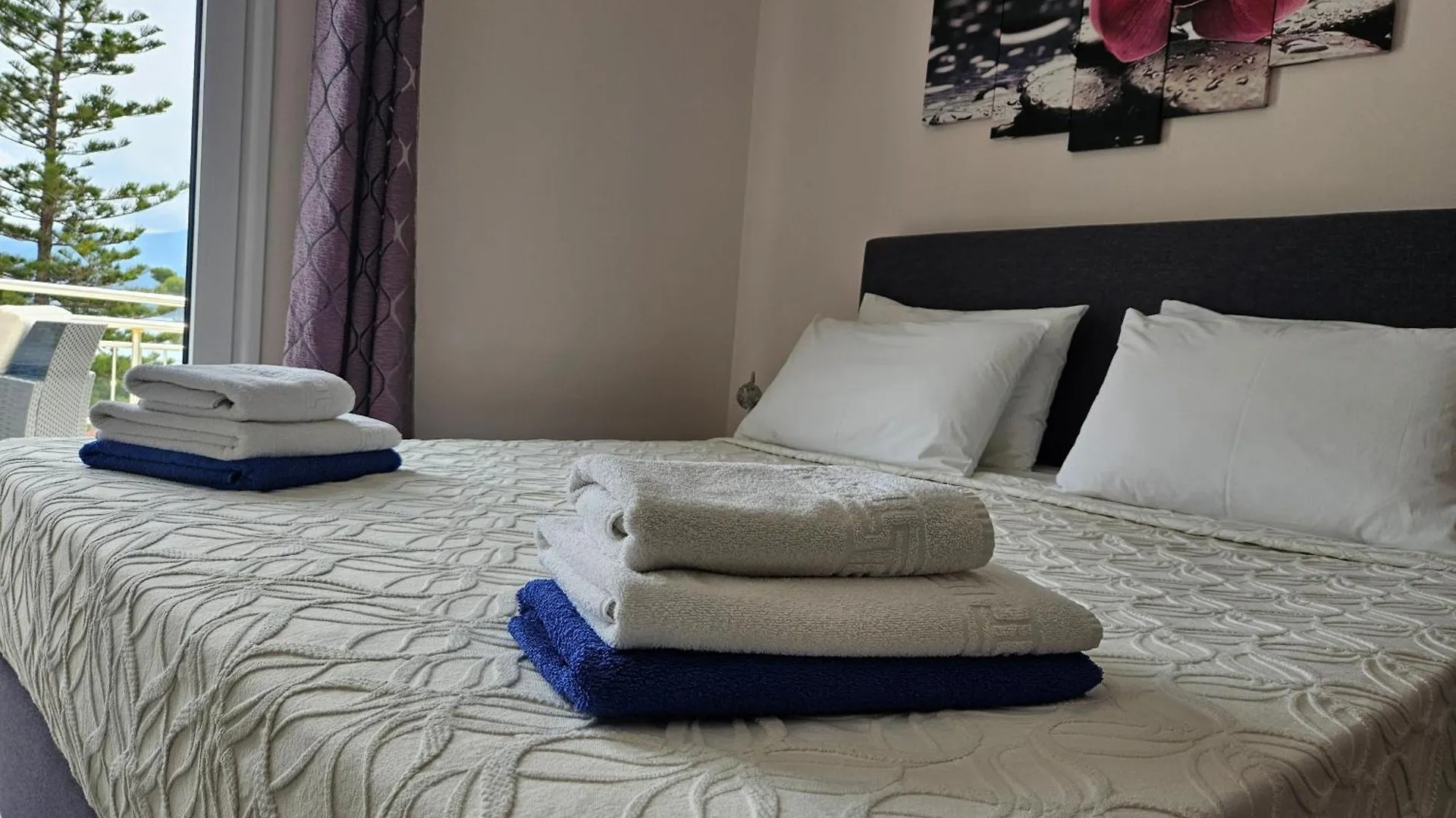 Apartment Diwani Luxury Villas Lixouri